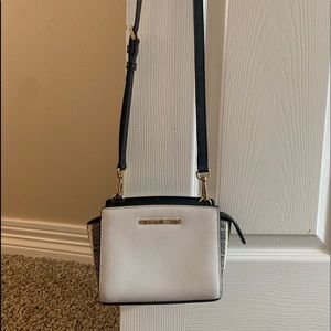 Michael Kors crossbody purse